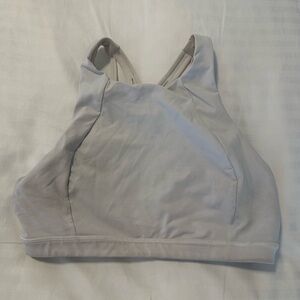 Women's Lululemon white Sports Bra Free to be Strappy size 8